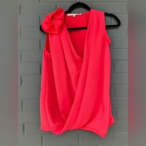 Rachel Rachel Roy Sz S beautiful red top with flower applique wrap top